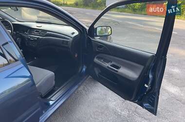 Универсал Mitsubishi Lancer 2003 в 