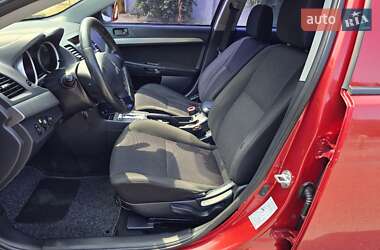 Седан Mitsubishi Lancer 2010 в 