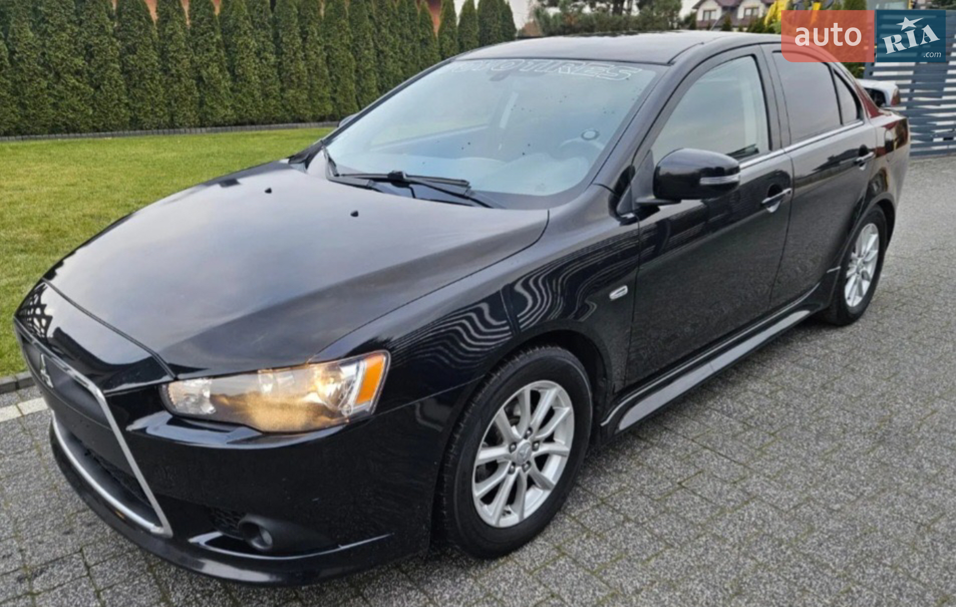 Mitsubishi Lancer 2012
