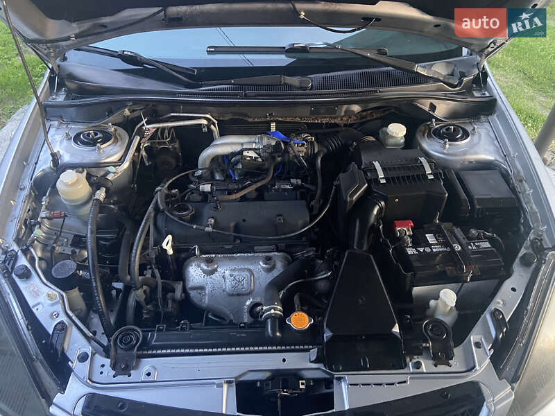 Седан Mitsubishi Lancer 2006 в Львові