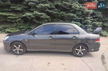 Седан Mitsubishi Lancer 2004 в Запоріжжі
