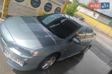 Седан Mitsubishi Lancer 2007 в Киеве