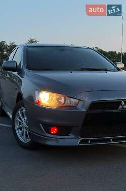 Седан Mitsubishi Lancer 2011 в 