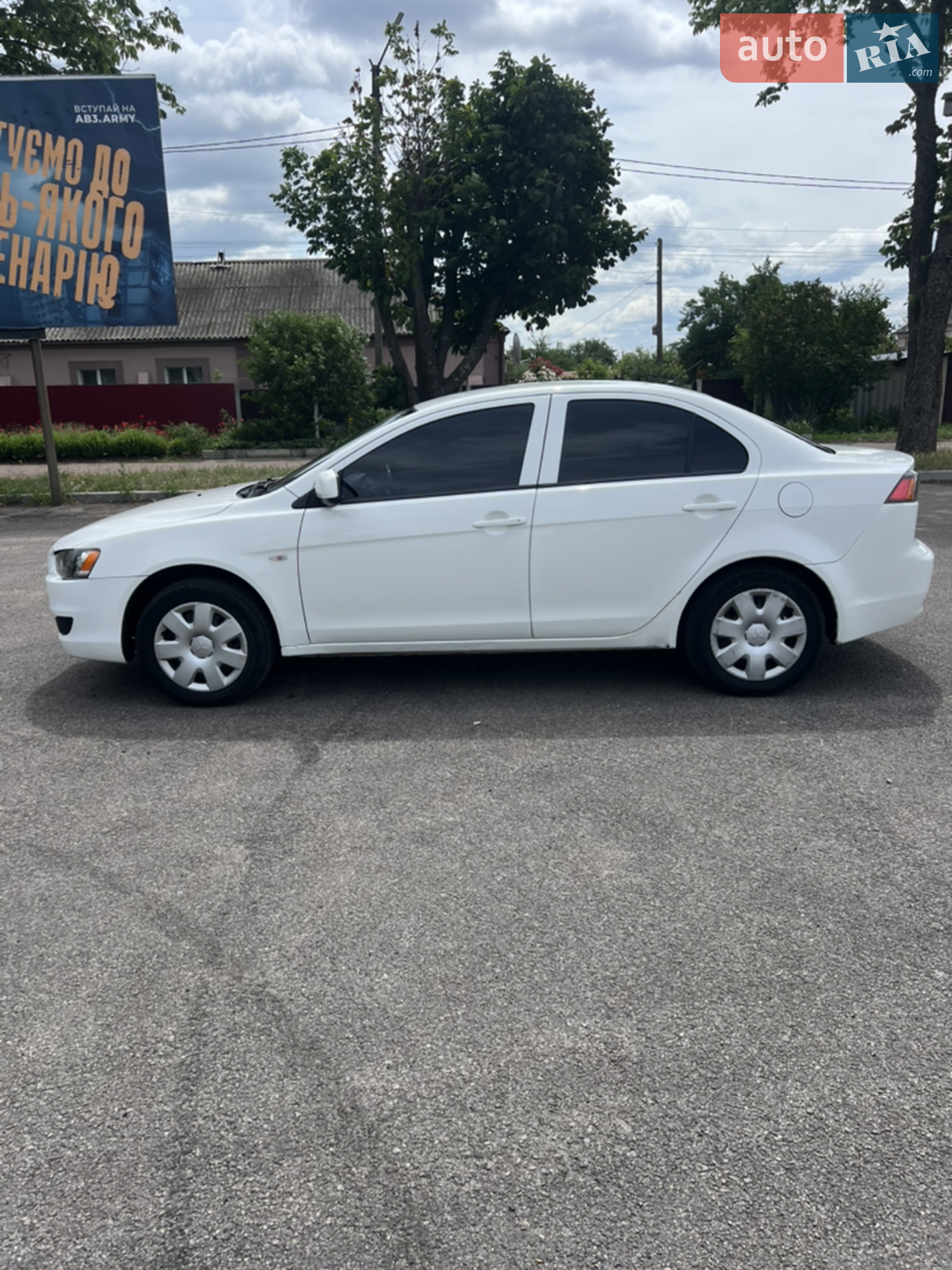 2011 Mitsubishi Lancer - мініатюра 11