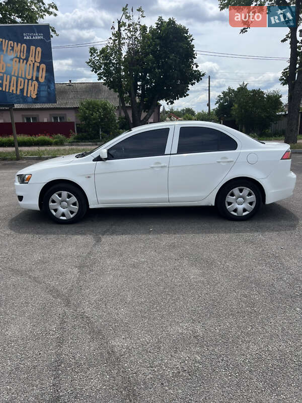 Седан Mitsubishi Lancer 2011 в Первомайске