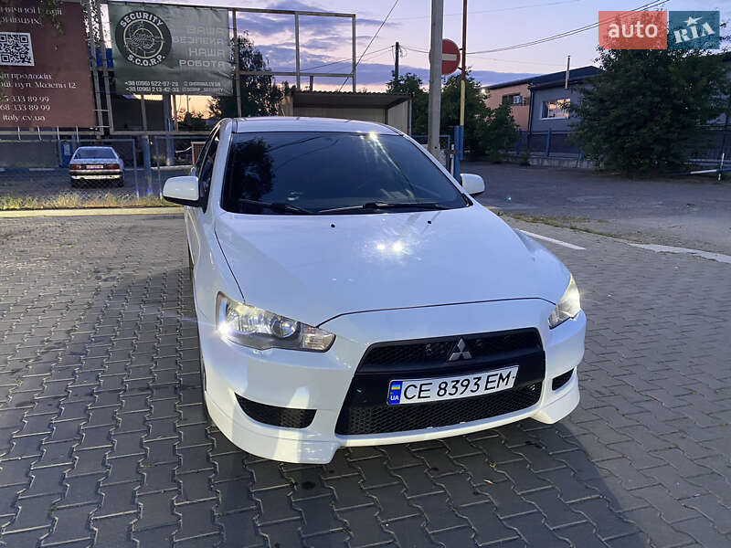 Седан Mitsubishi Lancer 2010 в Чернівцях