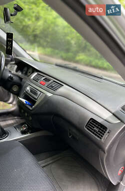 Седан Mitsubishi Lancer 2006 в 