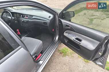 Седан Mitsubishi Lancer 2005 в 