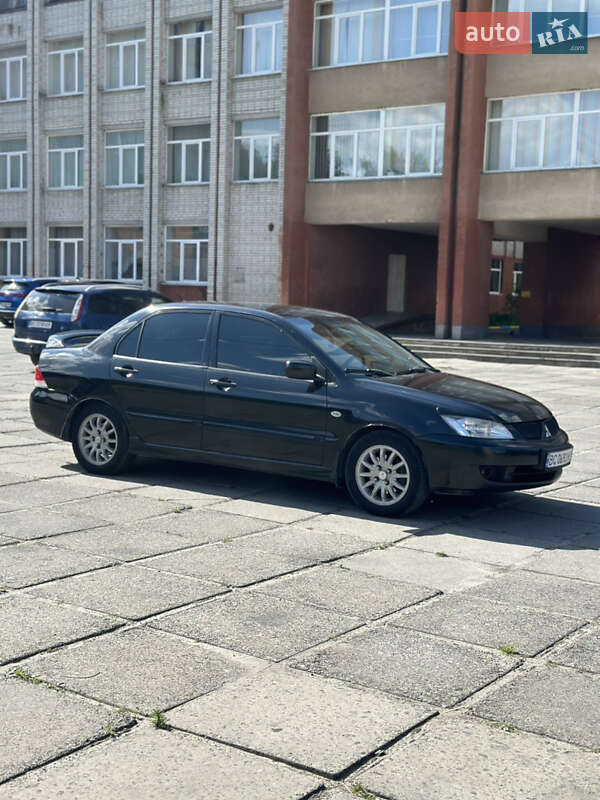 Седан Mitsubishi Lancer 2006 в Львове