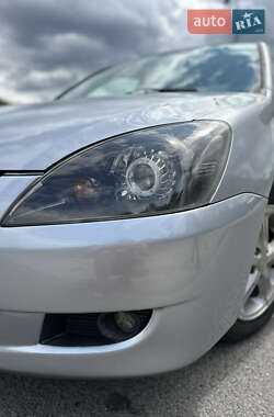 Седан Mitsubishi Lancer 2004 в 