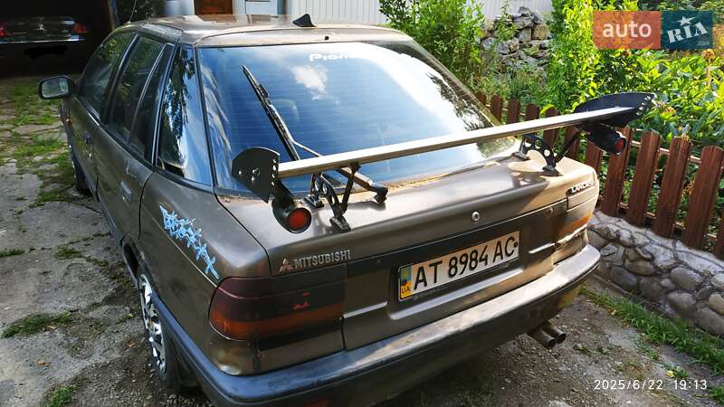 Лифтбек Mitsubishi Lancer 1991 в Коломые