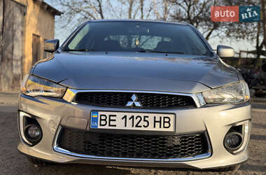 Седан Mitsubishi Lancer 2017 в Миколаєві