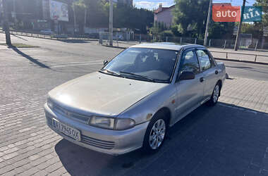 Седан Mitsubishi Lancer 1995 в Хмельницком