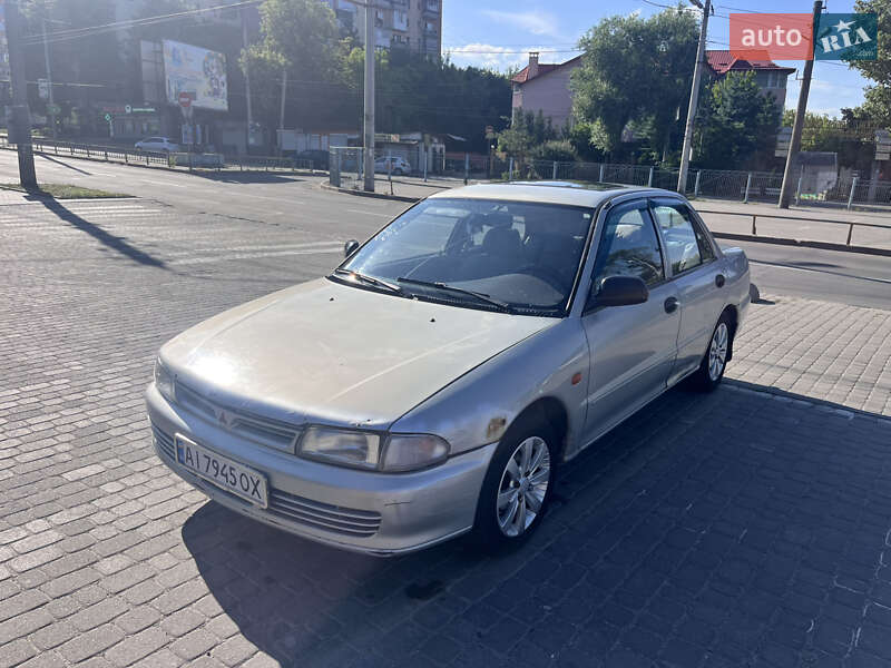 Mitsubishi Lancer 1995