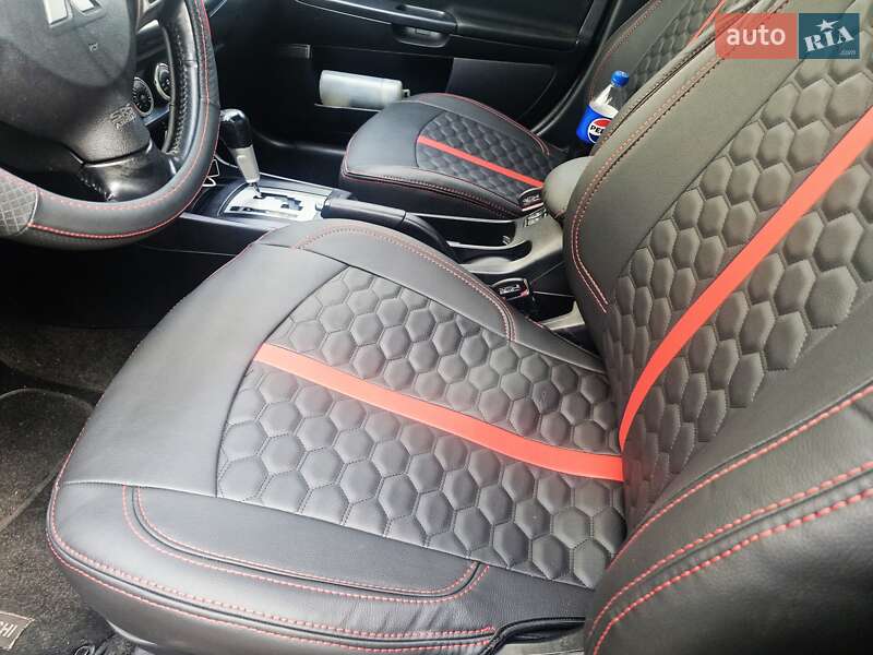 Седан Mitsubishi Lancer 2008 в Киеве