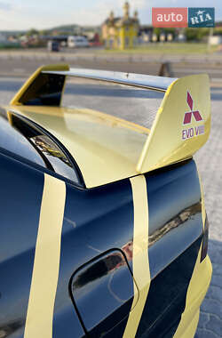 Седан Mitsubishi Lancer 2004 в 