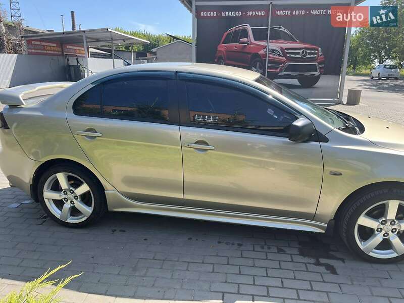 Седан Mitsubishi Lancer 2008 в Тальном
