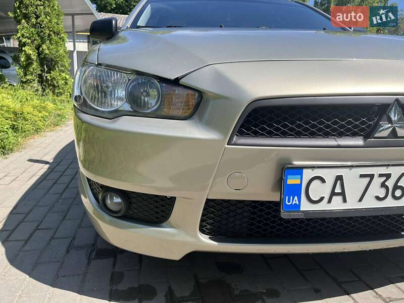 Седан Mitsubishi Lancer 2008 в Тальном