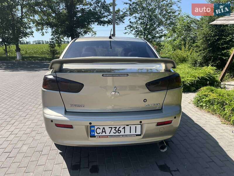 Седан Mitsubishi Lancer 2008 в Тальном
