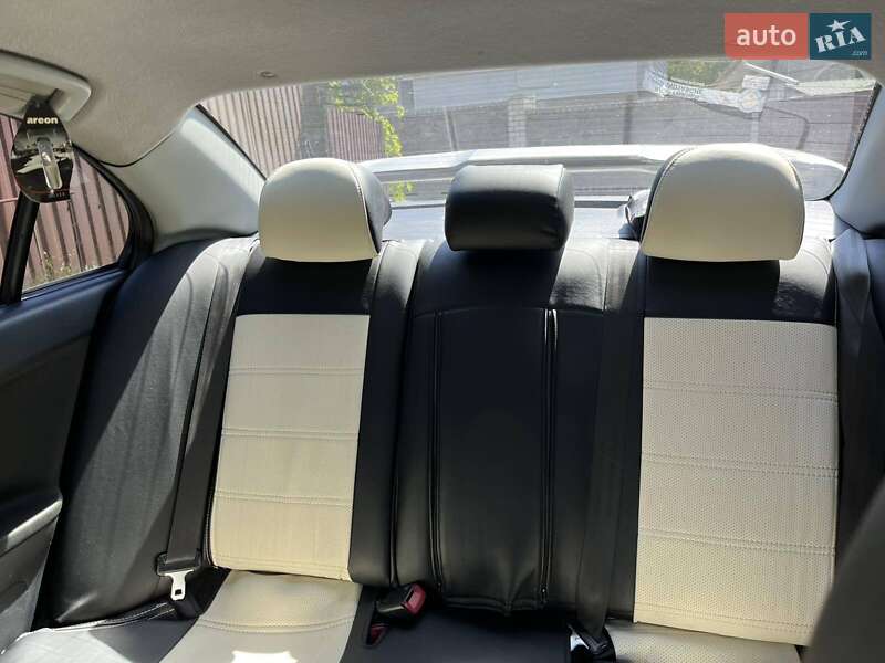 Седан Mitsubishi Lancer 2008 в Тальном