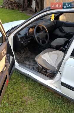 Седан Mitsubishi Lancer 1987 в 