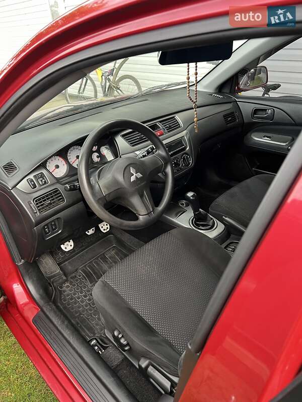 Седан Mitsubishi Lancer 2008 в Ивано-Франковске