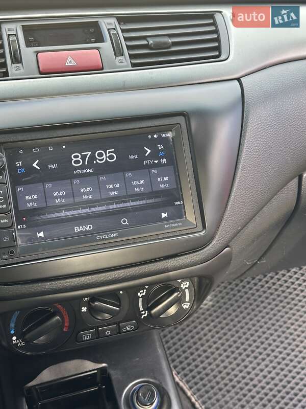 Седан Mitsubishi Lancer 2008 в Кривом Роге
