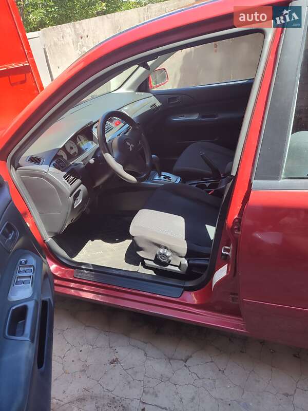 Седан Mitsubishi Lancer 2008 в Чорнобаї
