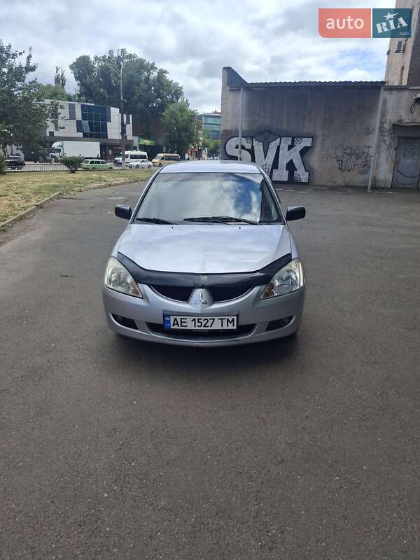 Mitsubishi Lancer 2004