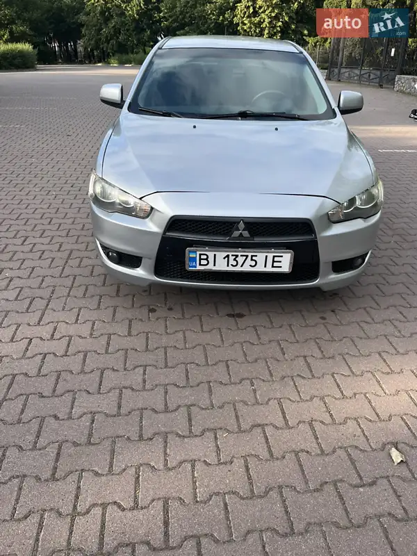Mitsubishi Lancer