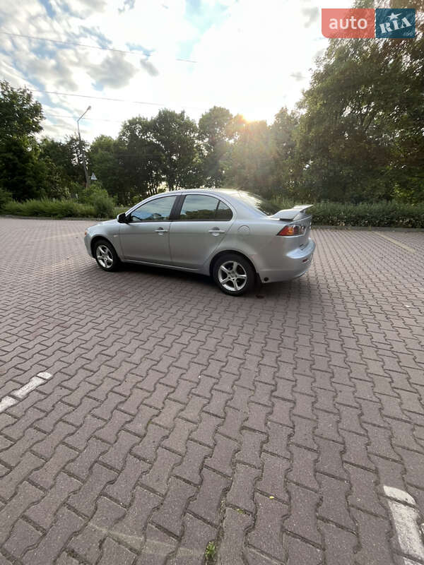 Седан Mitsubishi Lancer 2008 в Миргороде фото 11 Седан Mitsubishi Lancer 2008 в Миргороде