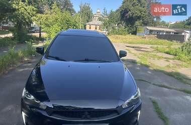 Седан Mitsubishi Lancer 2016 в 