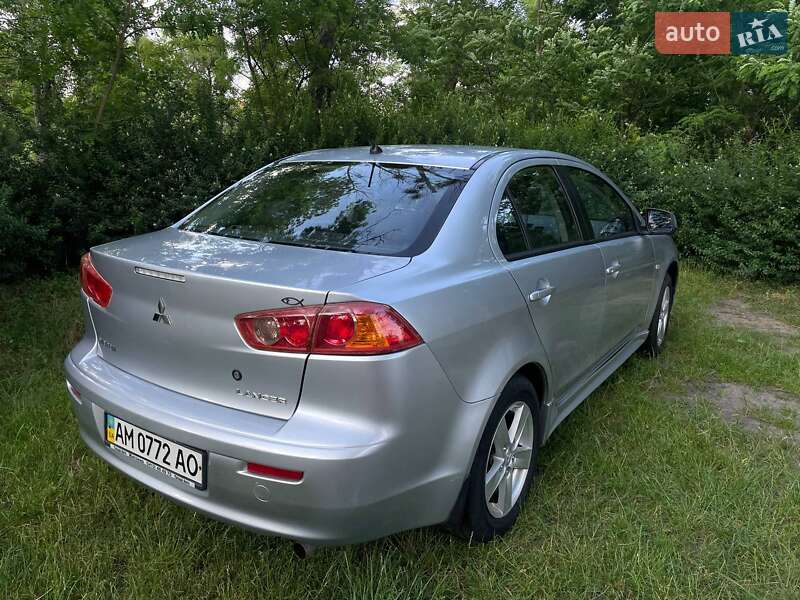 Седан Mitsubishi Lancer 2007 в Житомире