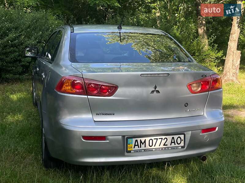 Седан Mitsubishi Lancer 2007 в Житомире