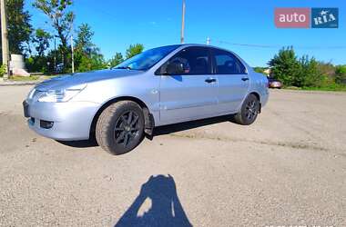Седан Mitsubishi Lancer 2005 в Харькове
