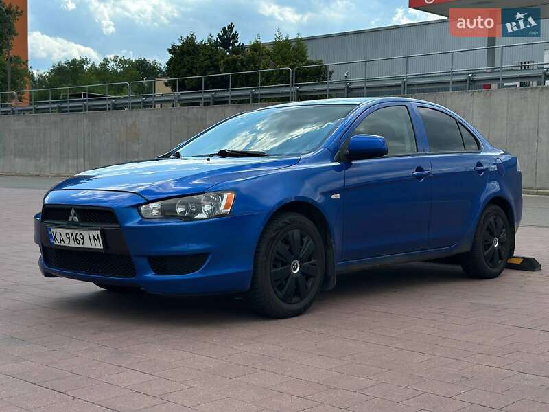Mitsubishi Lancer 2011