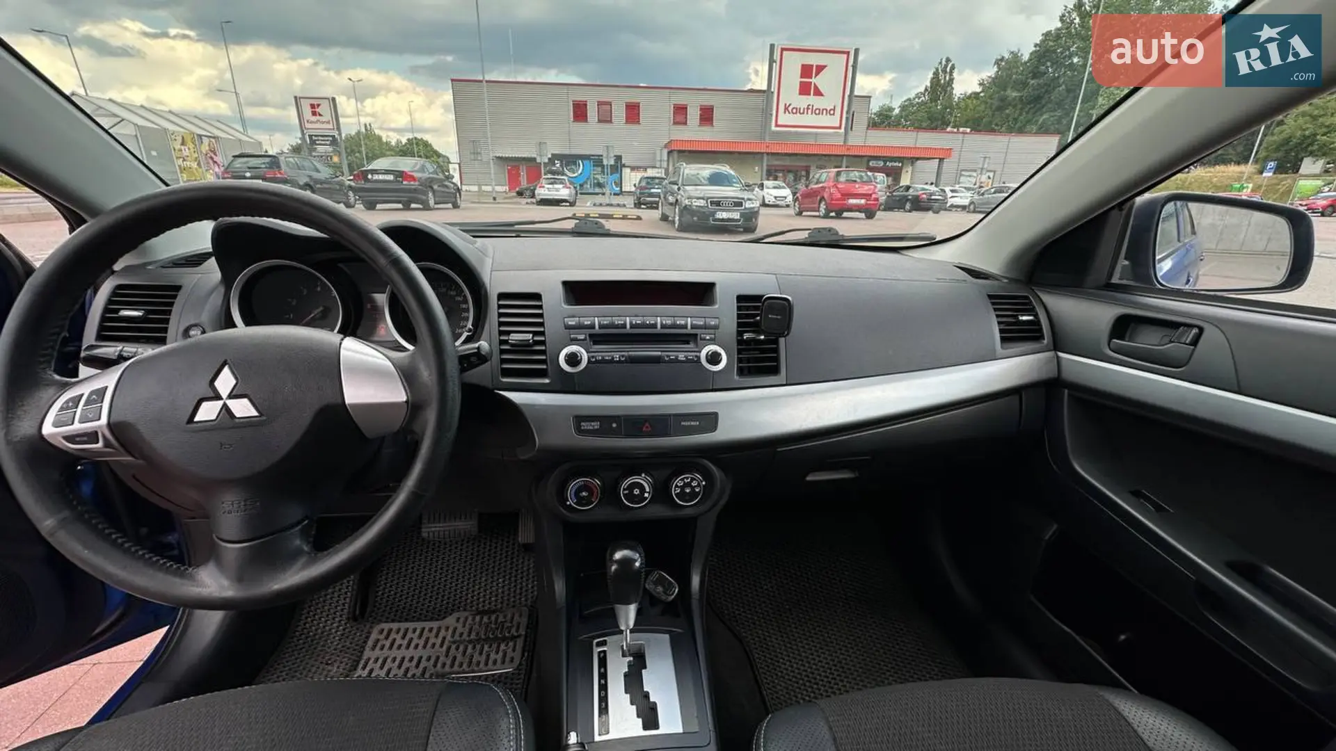 2011 Mitsubishi Lancer - мініатюра 9