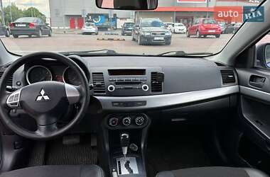 Седан Mitsubishi Lancer 2011 в 