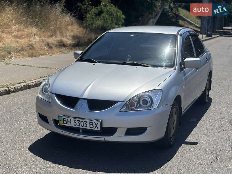Mitsubishi Lancer 2004
