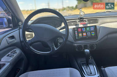 Седан Mitsubishi Lancer 2004 в 