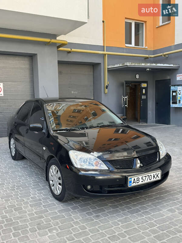 Седан Mitsubishi Lancer 2008 в Виннице фото 2 Седан Mitsubishi Lancer 2008 в Виннице
