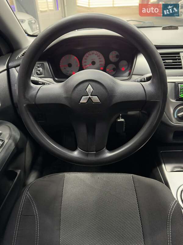 Седан Mitsubishi Lancer 2007 в Одесі фото 28 Седан Mitsubishi Lancer 2007 в Одесі