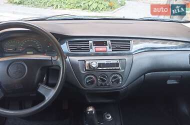 Универсал Mitsubishi Lancer 2004 в 