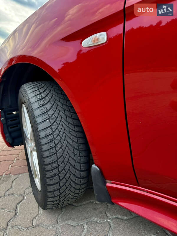 Седан Mitsubishi Lancer 2008 в Українці