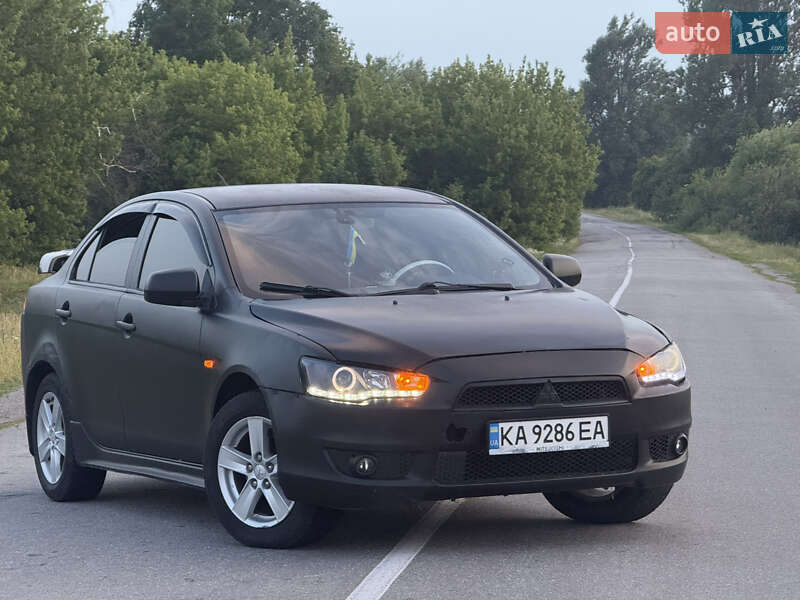 Седан Mitsubishi Lancer 2009 в Старокостянтинові