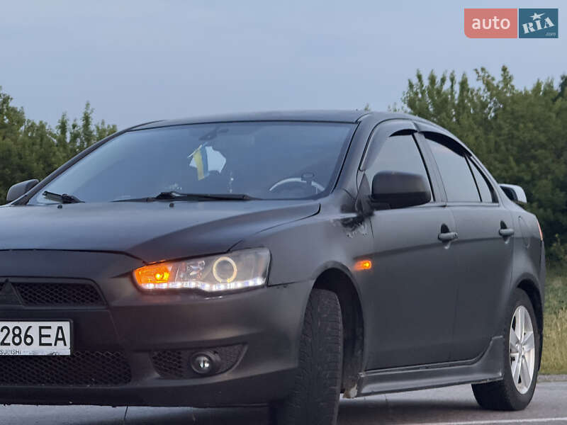 Седан Mitsubishi Lancer 2009 в Старокостянтинові