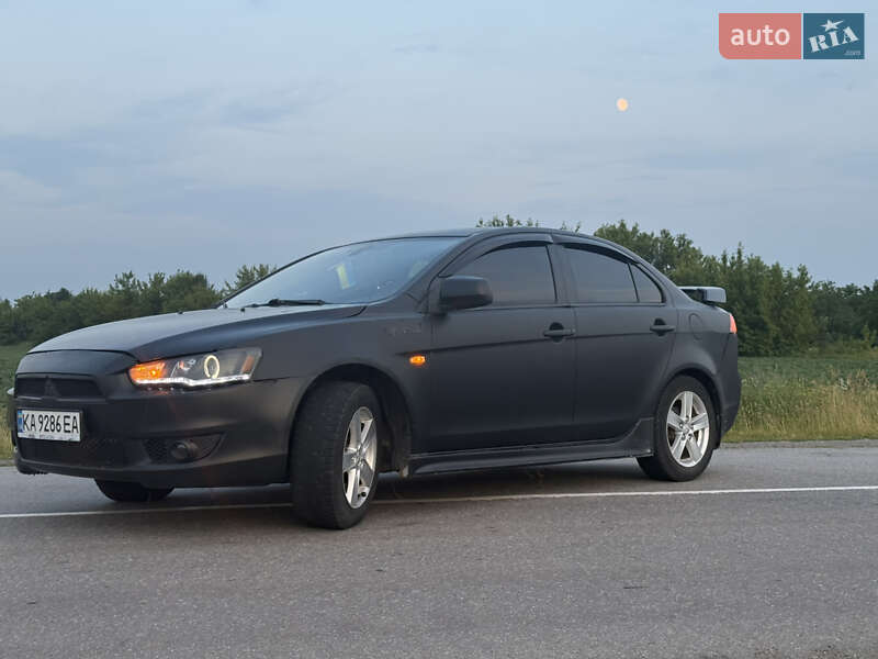 Седан Mitsubishi Lancer 2009 в Старокостянтинові