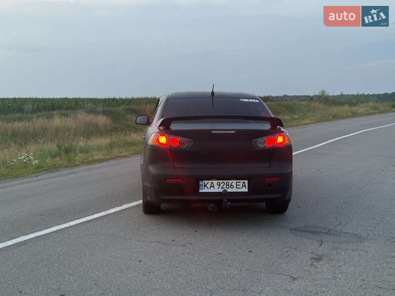 Седан Mitsubishi Lancer 2009 в Старокостянтинові