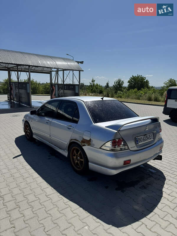 Седан Mitsubishi Lancer 2006 в Львове