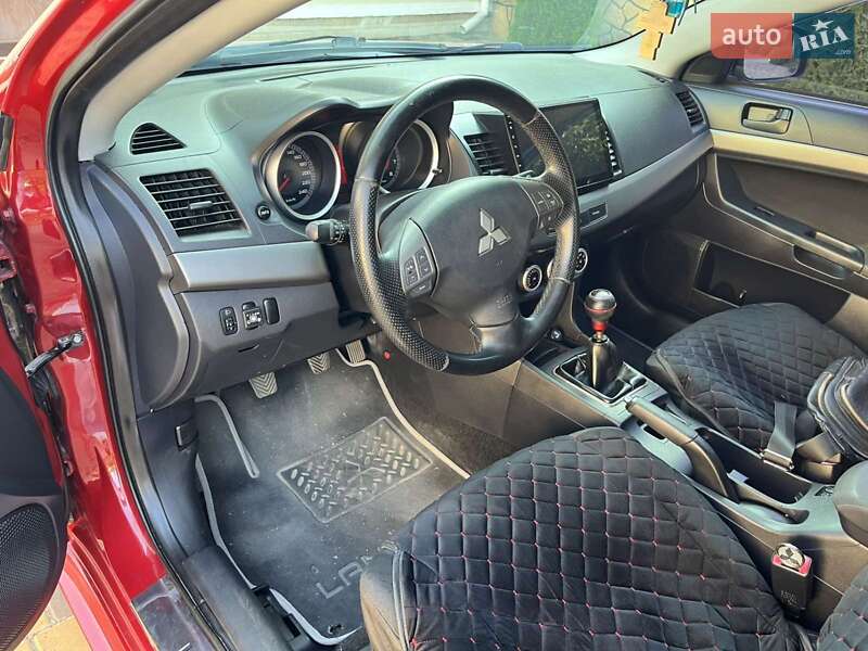 Седан Mitsubishi Lancer 2007 в Могилев-Подольске